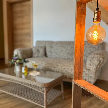 Wiesnblick Café&zimmer 3* Aidhausen